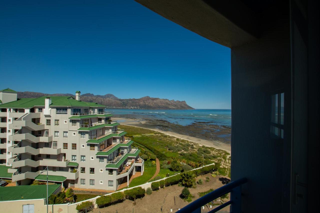 Ocean Breeze Hotel Strand Exteriér fotografie